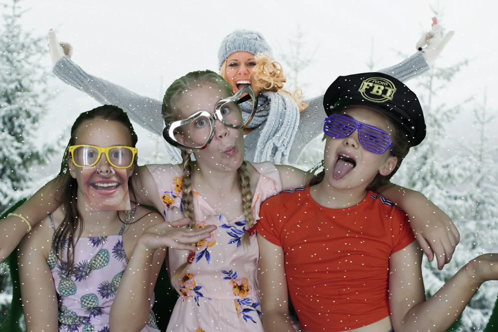Fun Day | View more photos from the event at gallery.myphotoboothexperience.co.uk/u/MyPhotoBoothExperienceLtd/Fun-Day